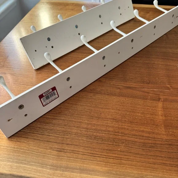 2 White Wall Hook Organizers. 1 White 18” and 1 Off-White 27”. - Picture 4 of 10